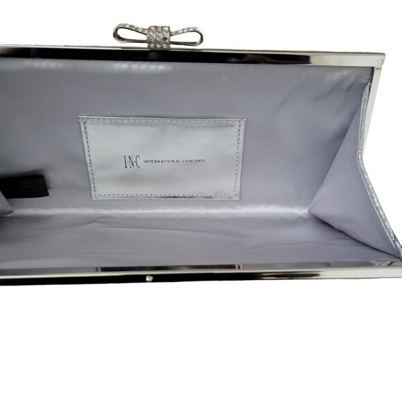 WOMEN'S INC CAROLYN Clutch Purse. New With Tags $49 - Picture 3 of 4